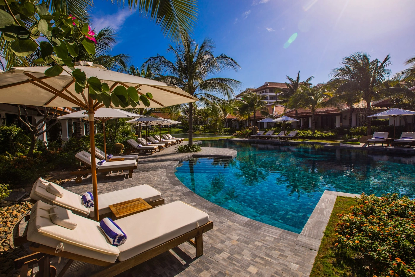 Luxury property showcase
